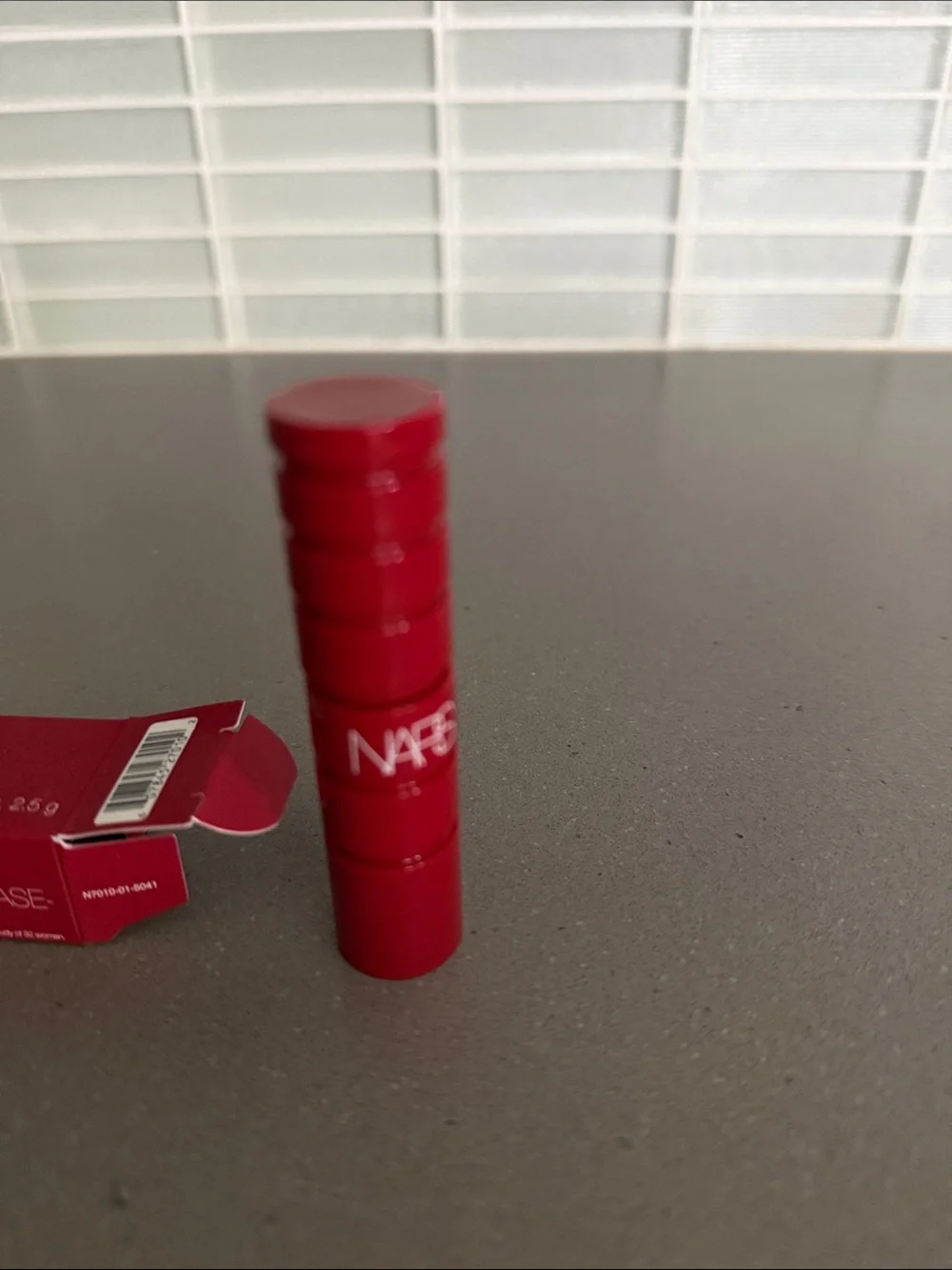 NARS mascara - Picture 2 of 3